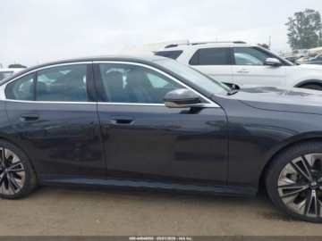 BMW Seria 5 G90-91 2024 BMW Seria 5 530I 2024 2.0 Benzyna 255KM, zdjęcie 5