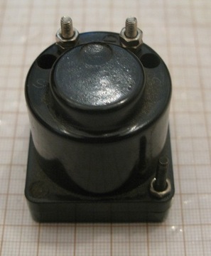 Woltomierz M4203 0-50V DC