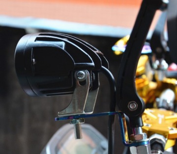 Держатели пластин для галогенных указателей поворота 2 шт.