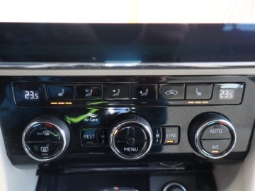 Skoda Superb III Liftback 1.8 TSI 180KM 2018 Skoda Superb 1.8 TSI, Salon Polska, Automat, zdjęcie 11