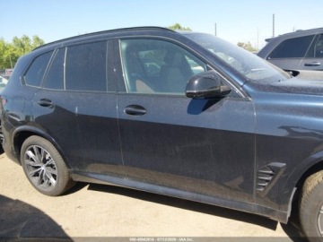 BMW X5 G05 2026 BMW X5 M60i 2026 4.4 Benzyna 523KM, zdjęcie 6
