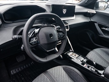 Peugeot 2008 II SUV Facelifting 1.2 PureTech 130KM 2025 Od ręki - Allure EAT8 1.2 PureTech 130KM / Pakiet Vision i Drive Assist, zdjęcie 4