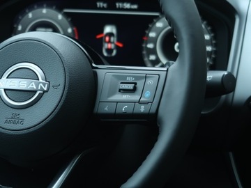 Nissan Qashqai III Crossover 1.3 DIG-T MHEV 158KM 2024 Nissan Qashqai 1.3 DIG-T MHEV, 1. Właściciel, zdjęcie 18