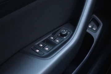 Volkswagen Passat B8 GTE Facelifting 1.4 TSI Plug-In-Hybrid 218KM 2021 VW Passat 1.4 GTE, Salon Polska, 1. Właściciel, zdjęcie 21