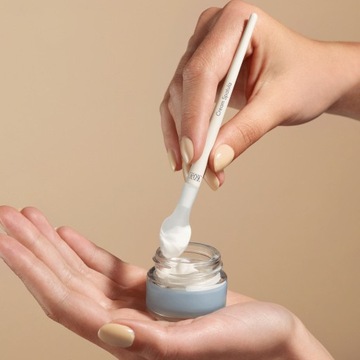 Лопатка для крема Орифлэйм.