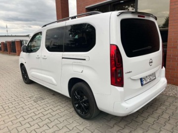 Opel Combo E Kombivan 1.5 Diesel 102KM 2022 Opel Combo 1.5 diesel 102 KM 6 biegow kamera zarej w PL zamiana, zdjęcie 2