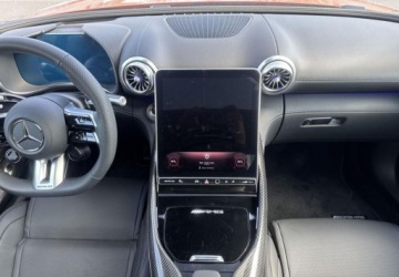 Mercedes AMG GT C190 Coupe 4d Facelifting 4.0 63 585KM 2025 Mercedes-Benz AMG GT GT 63 4m Coupe Pakiet wyposazenia Premium Plus 4.0, zdjęcie 12