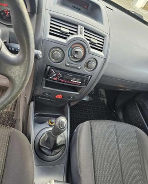 Renault Megane II Hatchback 1.5 dCi 80KM 2002 Renault Megane Renault Megane 1.5 Diesel 80KM, zdjęcie 13