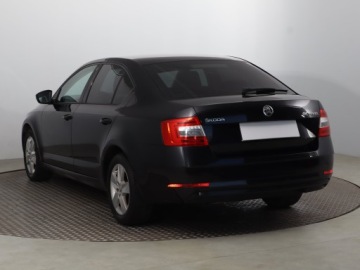 Skoda Octavia III Liftback Facelifting 1.6 TDI 115KM 2017 Skoda Octavia 1.6 TDI, Salon Polska, Klima, zdjęcie 3