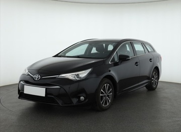 Toyota Avensis III Wagon Facelifting 2015 1.8 Valvematic 147KM 2018 Toyota Avensis 1.8 Valvematic, Salon Polska, zdjęcie 1