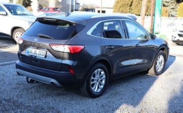 Ford Kuga III 2020 Ford Kuga Tempomat, Nawigacja, Grzane Fotele, Czujniki Kamera, Ekran HUD., zdjęcie 9