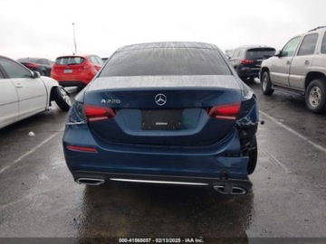 Mercedes Klasa A W177/V177 2021 Mercedes-Benz Klasa A 220 2021 2.0l 2.0 Benzyna 188KM, zdjęcie 4