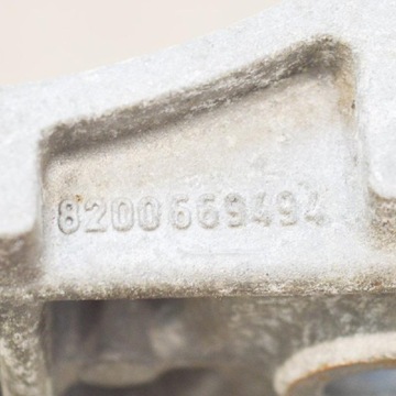 DACIA DUSTER MK1 DRŽÁK ALTERNÁTORA 8200669494 1.5 DIESEL 79KW 2013