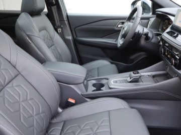 Nissan Qashqai III Crossover Facelifting 1.3 DIG-T MHEV 158KM 2025 Nissan Qashqai 1.3 DIG-T MHEV, 1. Właściciel, zdjęcie 8