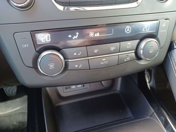 Renault Kadjar Crossover 1.2 Energy TCe 130KM 2015 Renault Kadjar 1.2 Benzyna 130KM, zdjęcie 21