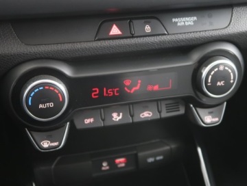 Kia Rio IV Hatchback 5d 1.4 DOHC 100KM 2018 Kia Rio 1.4 CVVT, Salon Polska, Klima, zdjęcie 11