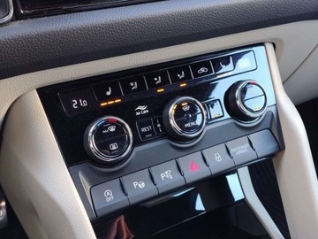 Skoda Kodiaq I SUV 2.0 TDI 150KM 2021 Skoda Kodiaq ACC Canton Skora Hak Ambiente Kamera 19 2.0 Diesel 150KM, zdjęcie 25