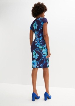 40 ЦВЕТОЧНОЕ ПЛАТЬЕ riq