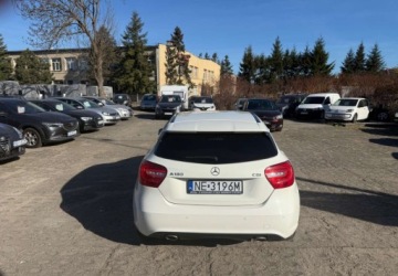 Mercedes Klasa A W176 Hatchback 5d Facelifting 180 d 109KM 2015 Mercedes-Benz Klasa A Mercedes-Benz A180 CDI 1.5 Diesel 109KM, zdjęcie 3