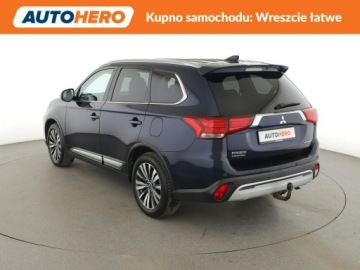 Mitsubishi Outlander III SUV Facelifting 2017 2.0 150KM 2019 Mitsubishi Outlander Diamant Edition+ Klimatronik, zdjęcie 3