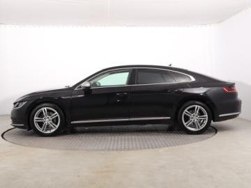 Volkswagen Arteon Fastback 2.0 TDI 190KM 2018 VW Arteon 2.0 TDI, 187 KM, 4X4, Automat, Skóra, zdjęcie 2