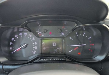 Citroen C3 III Hatchback Facelifting 1.2 PureTech 83KM 2023 Citroen C3 1.2 PureTech Shine SalonPL FVat Zadbany Niski Przebieg Od Reki, zdjęcie 17