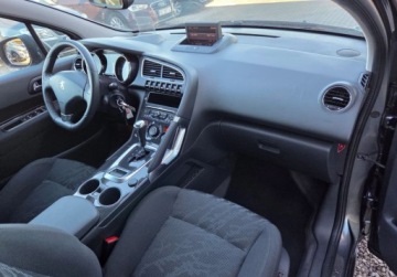 Peugeot 3008 I Crossover 2.0 HDi FAP 163KM 2012 Peugeot 3008 2.0D163KM Autom. Grz.Fotele Navi Panor.2xPDC Nowy Rozrz.Faktu, zdjęcie 13