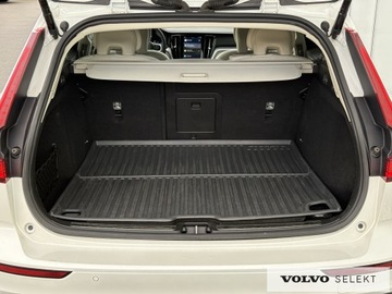Volvo V60 II  Kombi Facelifting 2.0 B4 B 197KM 2023 Volvo V60 B4 B Core | Salon PL | Serwis ASO | Bezw, zdjęcie 29