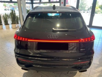 Audi Q5 II SUV Facelifting 2.0 40 TFSI MHEV 204KM 2026 AUDI Q5 TFSI quattro S line Suv 2.0 (204KM) 2026, zdjęcie 1