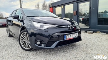 Toyota Avensis III Sedan Facelifting 2015 1.8 Valvematic 147KM 2016 Toyota Avensis 1.8BENZ manual Navi climatronic bi xenony Nowe Sprzeglo, zdjęcie 6