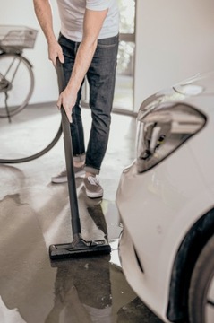 ПРОМЫШЛЕННЫЙ ПЫЛЕСОС KARCHER KWD 6 PREMIUM Розетка для электроинструмента 1300 Вт