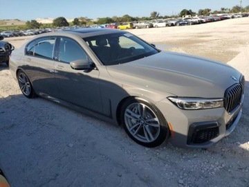 BMW Seria 7 G11-G12 2021 BMW Seria 7 750xi, 2021r., 4x4, 4.4L, zdjęcie 1