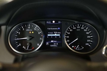 Nissan Qashqai II Crossover Facelifting 1.3 DIG-T  160KM 2019 Nissan Qashqai 1.3 DIG-T N-Connecta DCT 1.3 Benzyna 160KM, zdjęcie 21