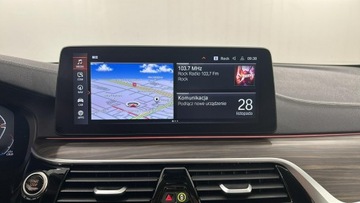 BMW Seria 5 G30-G31 Touring Facelifting 3.0 530d 286KM 2022 BMW 530 xDrive mHEV Luxury Line Kombi, zdjęcie 18