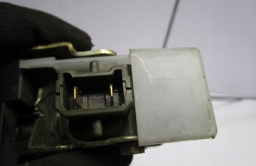 CLIO II 98-01 ZÁMEK DVEŘE ZADNÍ LEVÝ TÁHLO HB 5D 2 PIN