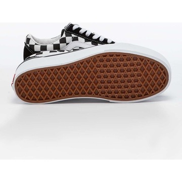 TRAMPKI NA PLATFORMIE VANS OLD SKOOL 37