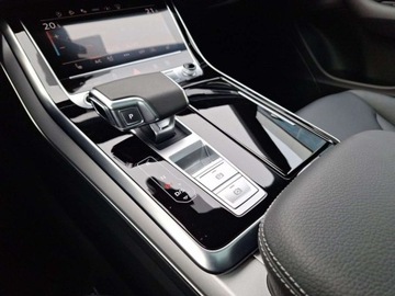 Audi Q8 SUV 3.0 50 TDI 286KM 2025 Audi Q8 HAK Head-UP Pakiet Czern Panoramiczny Dach 3.0 Diesel 286KM, zdjęcie 22