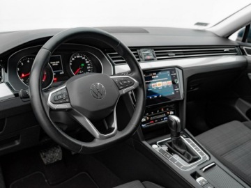 Volkswagen Passat B8 Variant Facelifting 1.5 TSI EVO 150KM 2021 Volkswagen Passat 1.5 TSI Business DSG HAK LED, zdjęcie 5