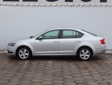 Skoda Octavia III Liftback Facelifting 1.5 TSI ACT 150KM 2019 Skoda Octavia 1.5 TSI, Salon Polska, Klima, zdjęcie 2