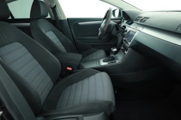 Volkswagen Passat CC 2.0 TDI-CR DPF 140KM 2008 VW Passat CC 2.0 TDI, Automat, Klima, Klimatronic, zdjęcie 6
