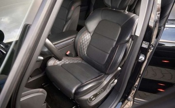 Renault Espace V Van 1.8 Energy TCe 225KM 2020 Renault Espace Renault Espace 1.8 TCe Energy Initiale Paris EDC 1.8 Benzyna, zdjęcie 13