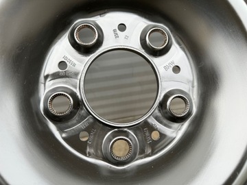 OEM KOLA ZIMNÍ BMW 3 F30 F31 205/60/16 96H XL MICHELIN 2019