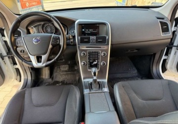 Volvo XC60 I SUV Facelifting 2.0 T5 DRIVE-E 245KM 2016 Volvo XC 60 Volvo XC 60 T5 Drive-E Ocean Race 2.0 Benzyna 245KM, zdjęcie 17