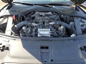 Audi A8 D4 S8 Facelifting 4.0 TFSI 520KM 2015 Audi S8 2015 Audi S8 4dr Sdn 4.0 Benzyna 520KM, zdjęcie 10