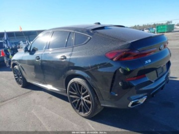 BMW X6 G06 2025 BMW X6 xDrive40i 2025 3.0 Benzyna 375KM, zdjęcie 3