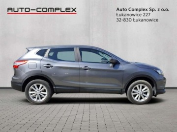 Nissan Qashqai II Crossover 1.6 dCi 130KM 2016 Nissan Qashqai Salon PL 4X4 1,6T diesel manual 1.6 Diesel 130KM, zdjęcie 5
