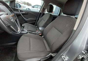 Opel Astra J Sedan 1.6 Twinport ECOTEC 115KM 2014 Opel Astra 257 1.6 Active 115 KM Salon Polska 1.6 Benzyna 115KM, zdjęcie 11