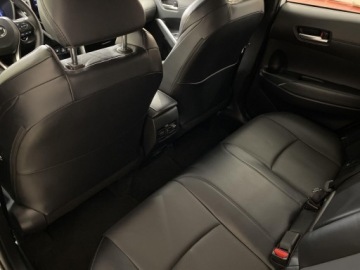 Toyota Corolla Cross 2.0 Hybrid Dynamic Force 197KM 2022 Toyota Corolla Cross 2.0 Hybrid Premiere Edition T, zdjęcie 10