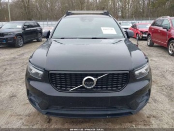 Volvo XC40 Crossover 2.0 T5 247KM 2020 Volvo XC 40 T5 R-Design 2020 2.0 Benzyna 248KM, zdjęcie 7