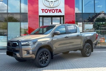 Toyota Hilux VIII Podwójna kabina Facelifting 2024 2.8 D-4D 204KM 2026 TOYOTA HiLux Double Cab Invincible Pickup 2.8 204KM 2026, zdjęcie 1